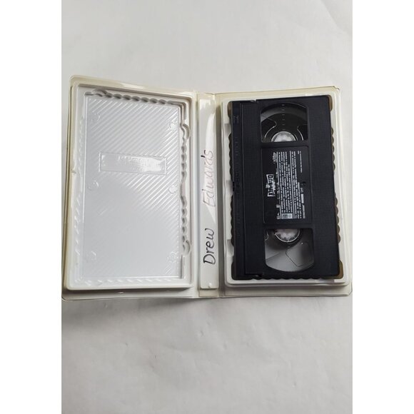 Air Bud: World Pup VHS 2000 - US Soccer Greats - Brandi Chastain - Picture 4 of 6